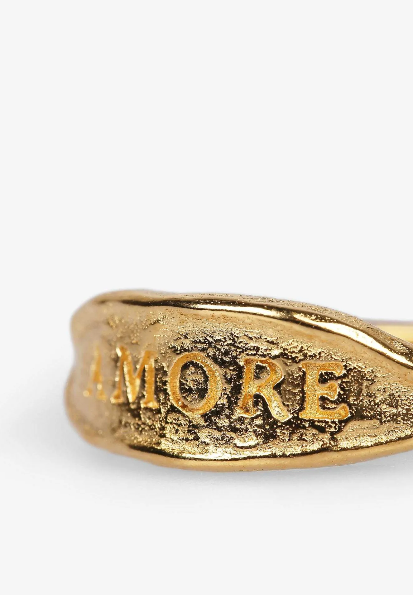 Scalpers Imitation Jewelry<Alhaja Cult Store | Amore Ring