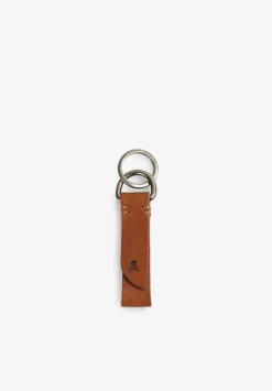 Scalpers Keychains<Double Buckle Leather Keychain