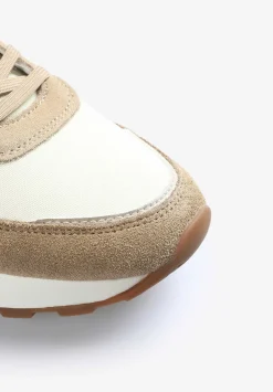 Scalpers Sneakers<Metallic Detail Sneakers