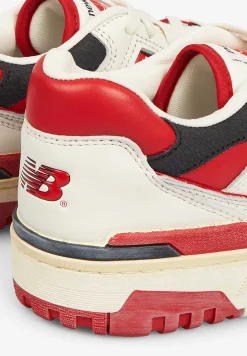 Scalpers Sneakers<New Balance | 550 Men'S Sneakers