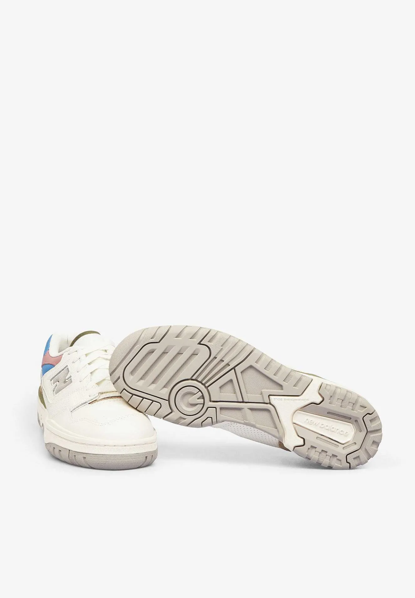 Scalpers Sneakers<New Balance | 550 Women'S Sneakers
