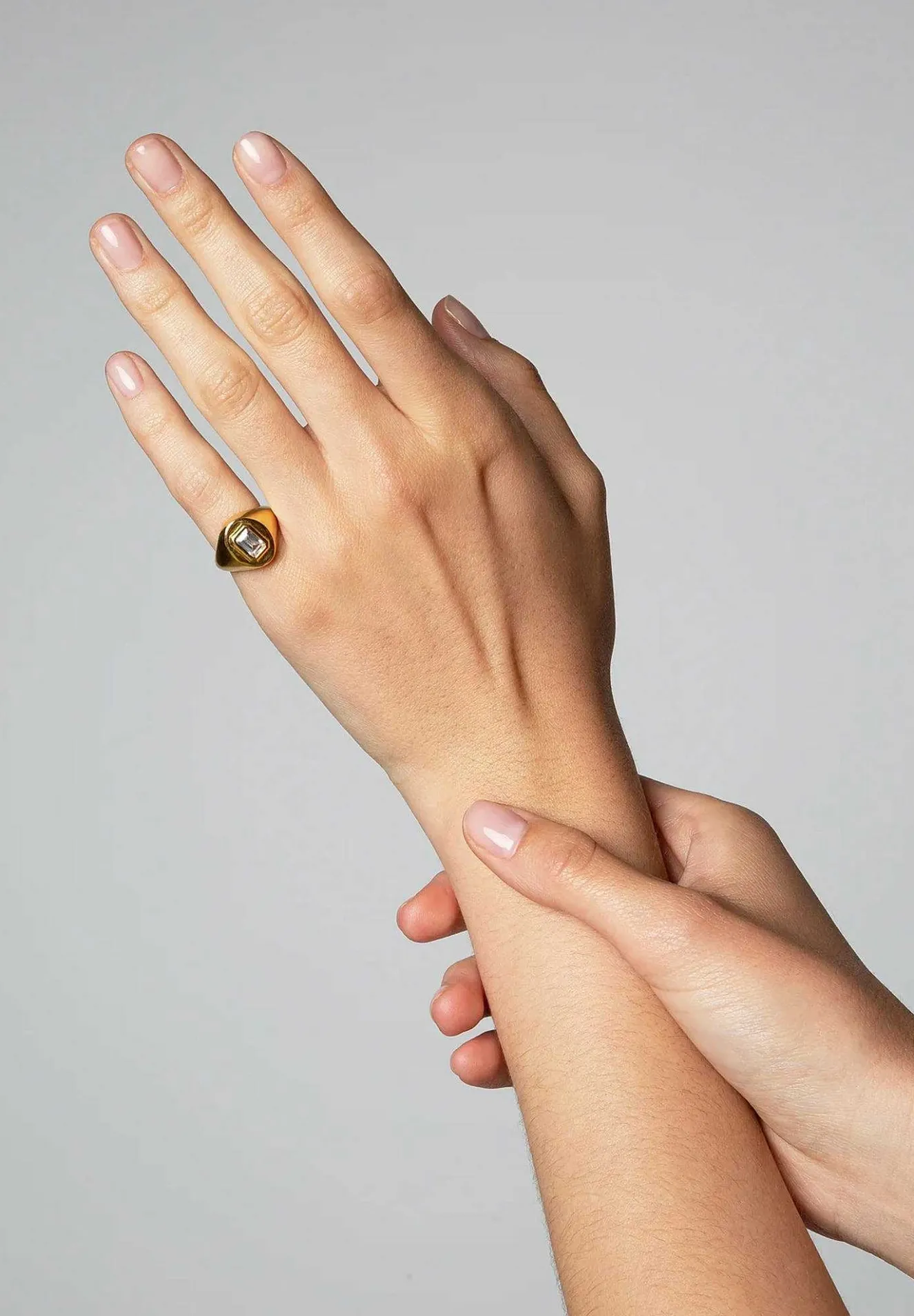 Scalpers Imitation Jewelry<Small Affair | Button Ring