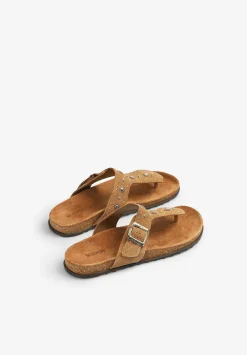 Scalpers Sandals<Studded Suede Flat Sandals