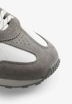 Scalpers Sneakers<Suede Skull Sneakers