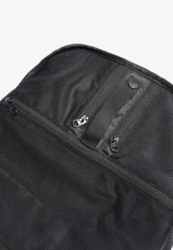 Scalpers Backpacks And Toiletry Bags<Travel Backpack Pockets
